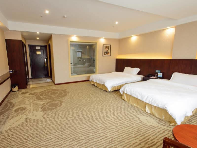 Guangzhou Jiahe Hotel Exterior photo